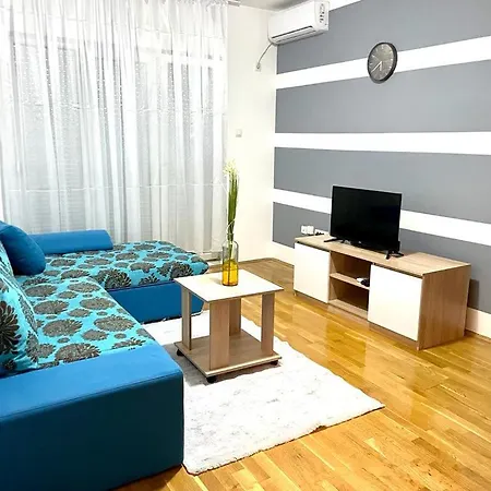 Naki * Podgorica