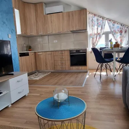 Naki Apartment